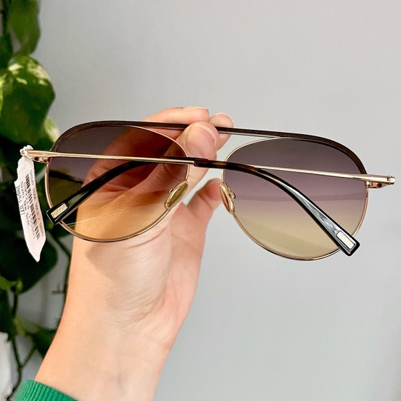 Tod’s Leather Frame Gold & Brown Aviator Sunglasses - Picture 7 of 15